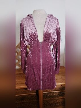 Velvet Deep V-Neck Mini Dress in Mauve